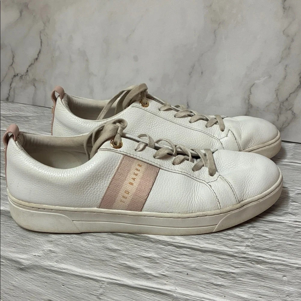 Ted Baker Bailey Leather Sneakers Size 10 - Picture 1 of 16